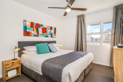 Beau Monde Apartments Newcastle - Worth Place Apartment - Accommodation BNB 5