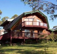 Sublime Cedar Lodge Leura - Accommodation BNB