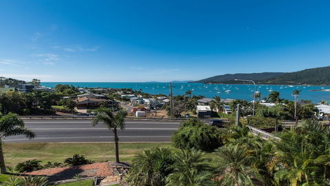 Hayman Views - Accommodation BNB 1