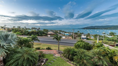 Hayman Views - Accommodation BNB 4