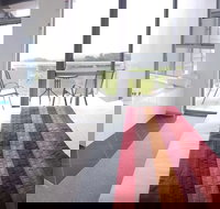 Cosy Corner Seaview Apartments - Accommodation BNB