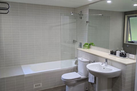 Jewel In The Crowne - Accommodation BNB 6