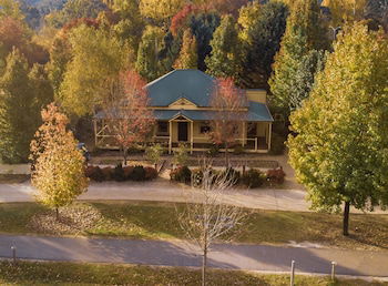 Autumn Beauty 3 - Accommodation BNB 0