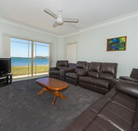 Cook St. 4 Salamander Bay - Accommodation BNB