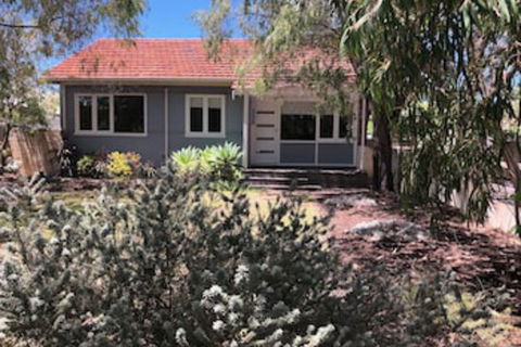 Barefoot Beach Cottage - Accommodation BNB 0
