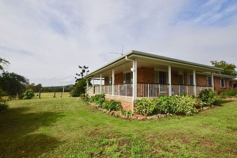 Country Breeze Farm Stay - Accommodation BNB 7
