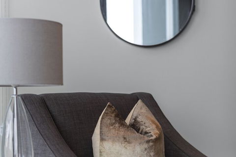 Ultra Modern Brand New CBD View - Accommodation BNB 1