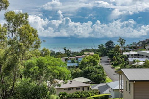 Austinmer - Cannonvale - Accommodation BNB 0