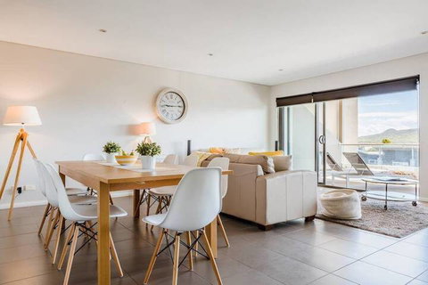 SOLARIS At Fingal Bay - Accommodation BNB 1