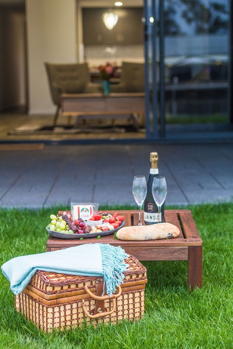 Ulverstone Waterfront Apartments - Accommodation BNB 3