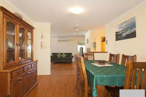 Ryans Cottage Sawtell NSW - Accommodation BNB 2