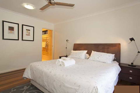Hibiscus House Sawtell NSW - Accommodation BNB 6