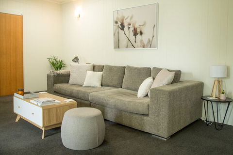 Two Bedroom Gem Short Drive To MONA - Accommodation BNB 7