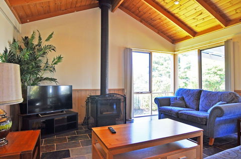 Archies Beachside Abode PET Friendly - Accommodation BNB 4