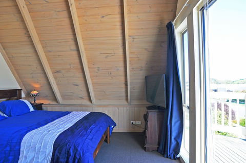 Archies Beachside Abode PET Friendly - Accommodation BNB 6