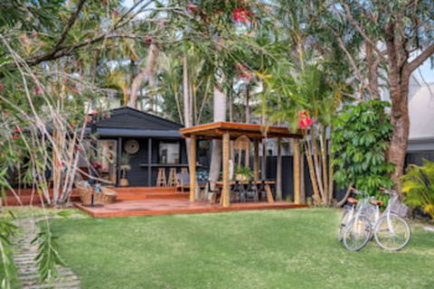 A PERFECT STAY - 3 Salty Sisters - Accommodation BNB 0