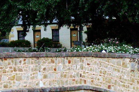 Sargeants & Armoury Cottages 1823 - Accommodation BNB 4