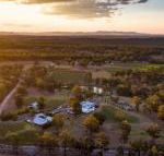 Ironbark Villa 1 - Accommodation BNB