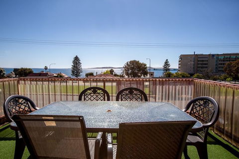 Blue Seas Motel - Accommodation BNB 1