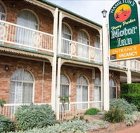 Hamilton's Henry Parkes Motor Inn Parkes - Accommodation BNB
