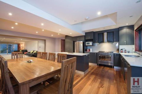 Gippsland Twelve Spacious & Central With Off Street Parking - Accommodation BNB 1