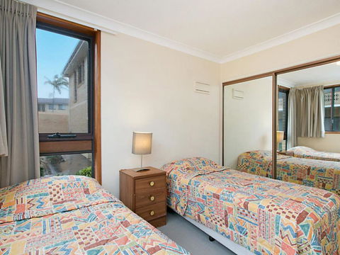 2 / 8 Banks Avenue Easy Walk To Tweed Heads Bowls Club - Accommodation BNB 2