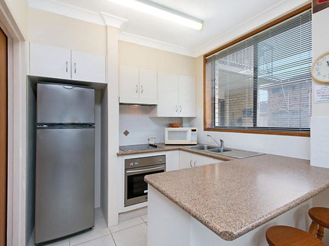 2 / 8 Banks Avenue Easy Walk To Tweed Heads Bowls Club - Accommodation BNB 4