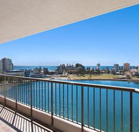 Seascape Unit 1402 Great location  amazing water views - Accommodation BNB