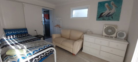 Paradise Bungalow Waterfront - Accommodation BNB 5