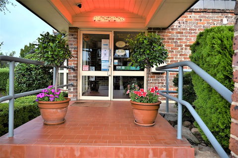 Grand Country Lodge Motel - Accommodation BNB 0