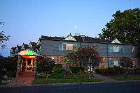 Grand Country Lodge Motel - Accommodation BNB 4