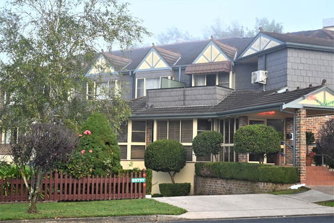 Grand Country Lodge Motel - Accommodation BNB 1