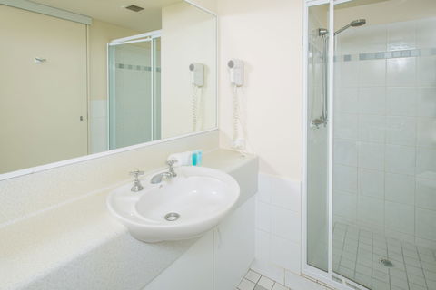 Miami Beachside Holiday Apartments - Accommodation BNB 5