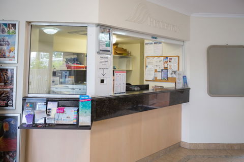 Miami Beachside Holiday Apartments - Accommodation BNB 2