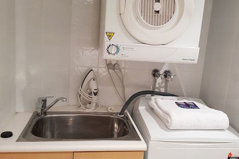 Kirra Beach Apartments - Accommodation BNB 3