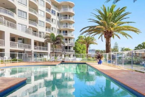 Kirra Beach Apartments - Accommodation BNB 0