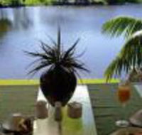 Alexander Lakeside Bed  Breakfast - Accommodation BNB