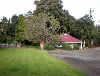 Brown's House Bed And Breakfast - Accommodation BNB 1