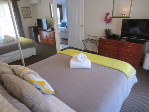 Eden Lodge - Accommodation BNB 5