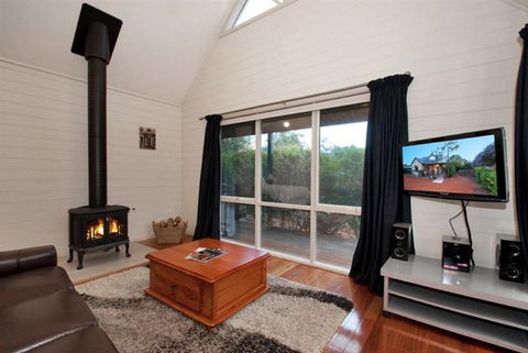 Two Truffles Cottages - Accommodation BNB 5