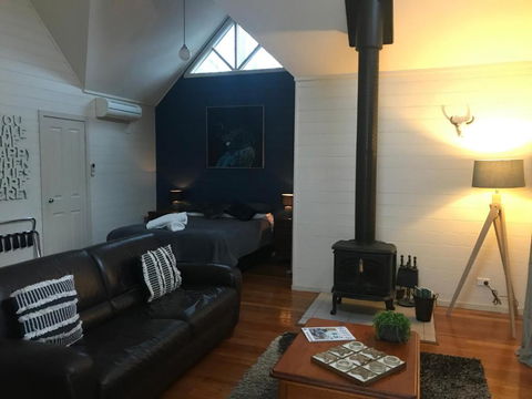 Two Truffles Cottages - Accommodation BNB 3