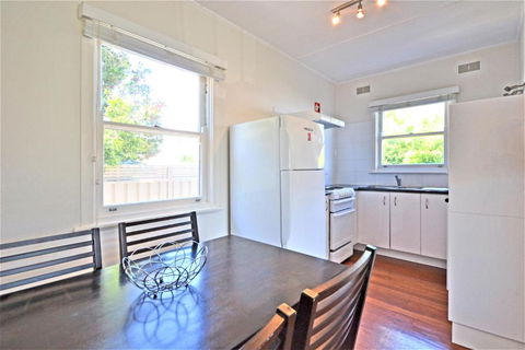 Breakers 5 2 Hill Street - Accommodation BNB 2