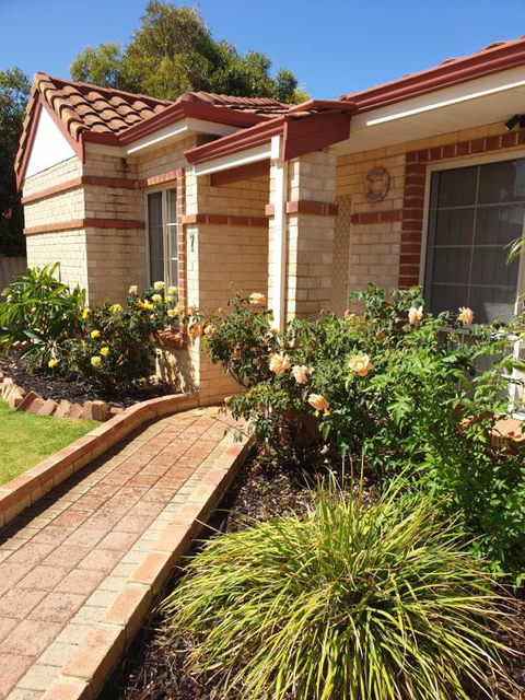 Beachside Retreat 2 - Accommodation BNB 2