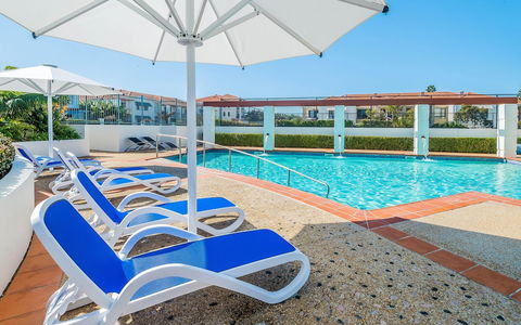 Breakers 1/10 - Accommodation BNB 2