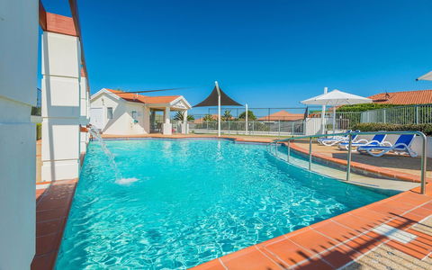 Breakers 1/10 - Accommodation BNB 3