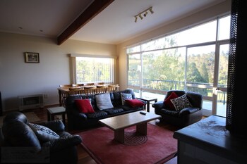 Fairways Close - Accommodation BNB 6