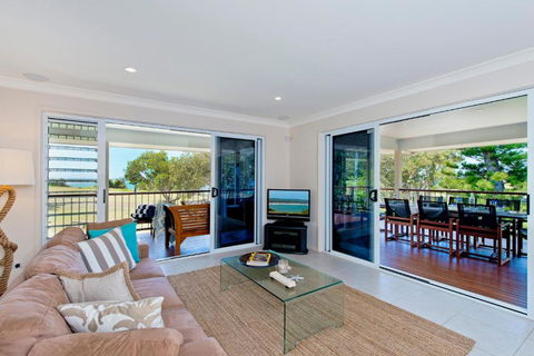 Allure By The Sea - Accommodation BNB 4