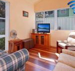 Salt Water at Fingal Bay - Accommodation BNB
