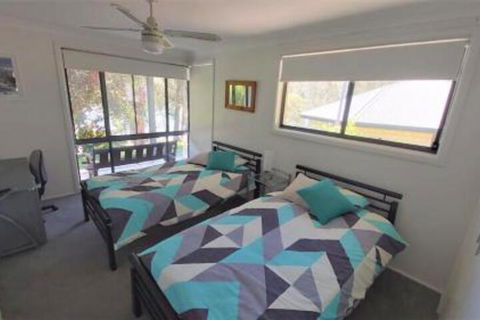 9 Hayward St. Stay Lakeside - Accommodation BNB 5