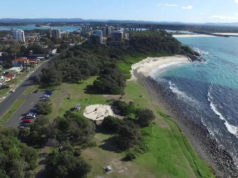 Bubsys Beach House At Pebbly - Accommodation BNB 4